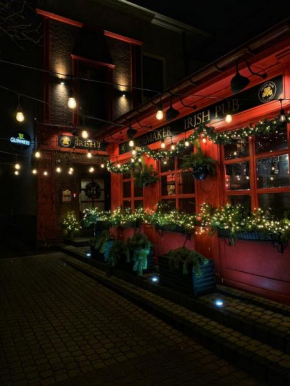 Shoemaker Irish Pub & Accommodation, Kielce